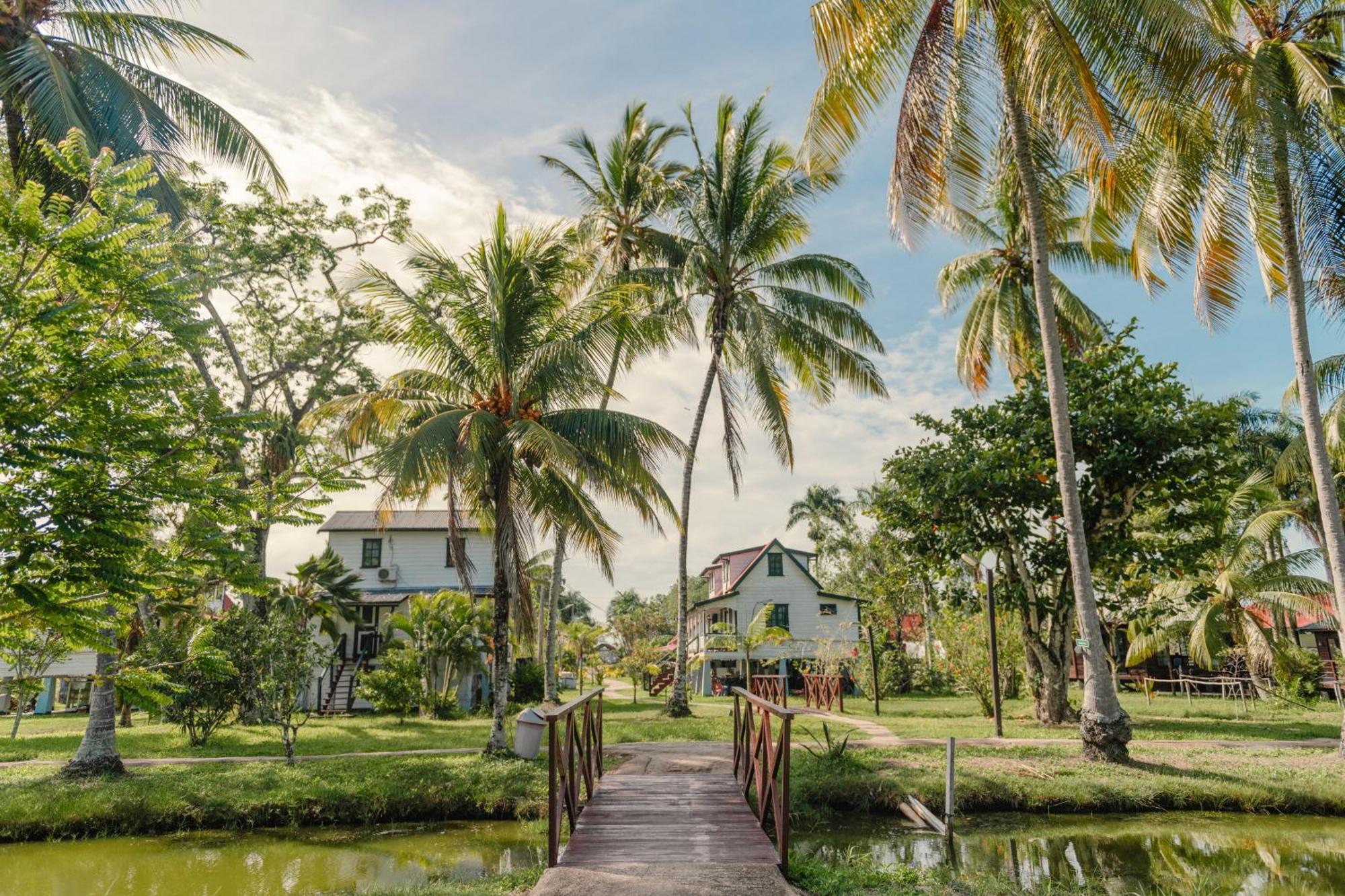 Plantage Resort Frederiksdorp Парамарибо Екстериор снимка